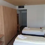Ferlach, Self Check-in 3*