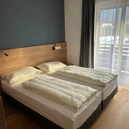 Ferlach, Self Check-in