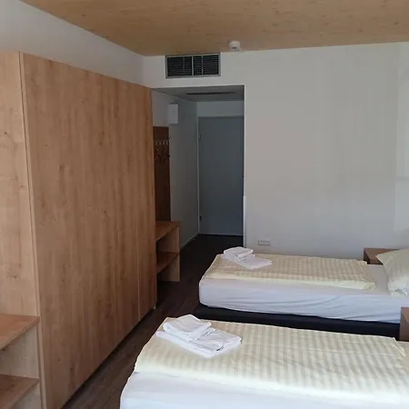 Ferlach, Self Check-in 3*