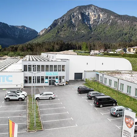 Otel Ferlach, Self Check-in 3*