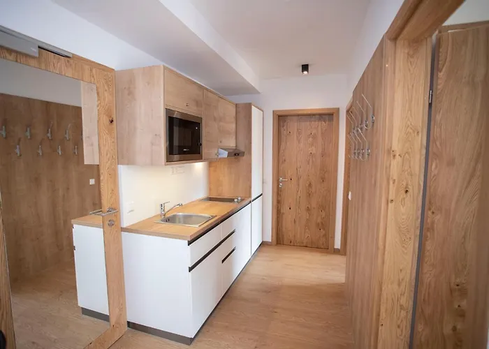 Otel Ferlach, Self Check-in 3*